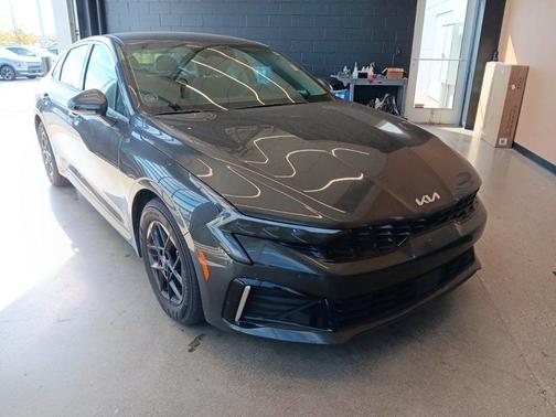 2025 Kia K5 LXS