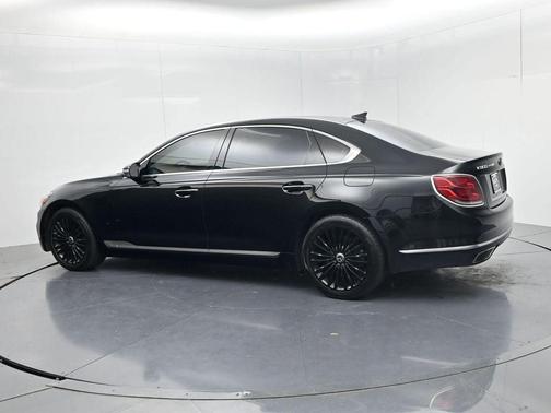 Aurora Black 2020 Kia K900 Luxury