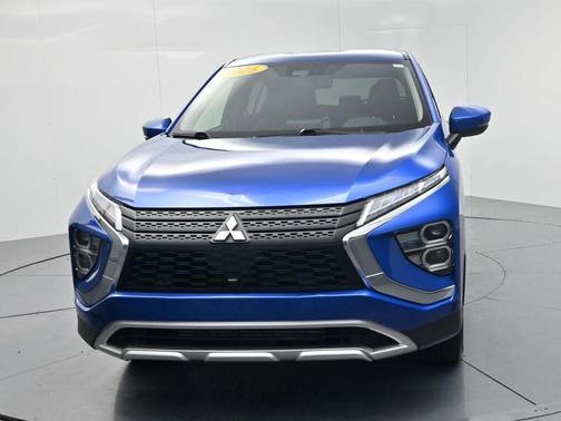 Lightning Blue Metallic 2025 Mitsubishi Eclipse Cross SE