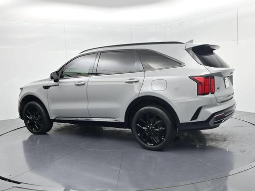 Wolf Gray 2022 Kia Sorento X-Line EX