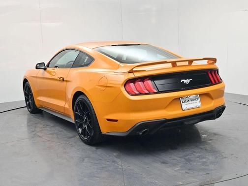 2018 Ford Mustang EcoBoost