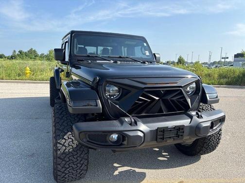 Black Clearcoat 2021 Jeep Gladiator Sport