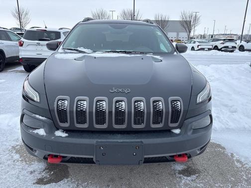 2018 Jeep Cherokee Trailhawk