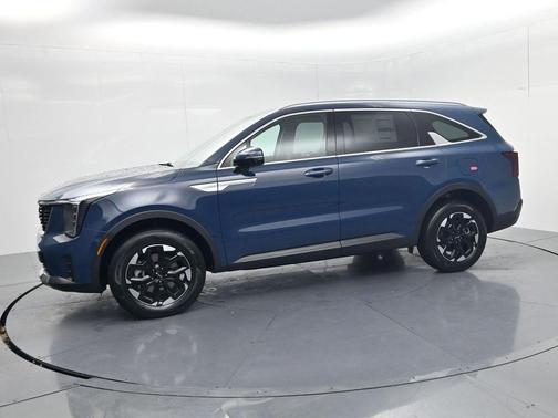 Midnight Black 2026 Kia Sorento S