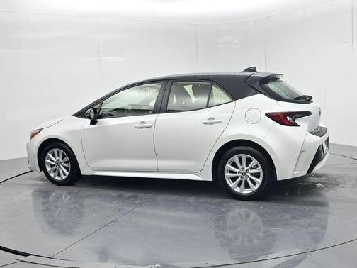 2023 Toyota Corolla Hatchback SE