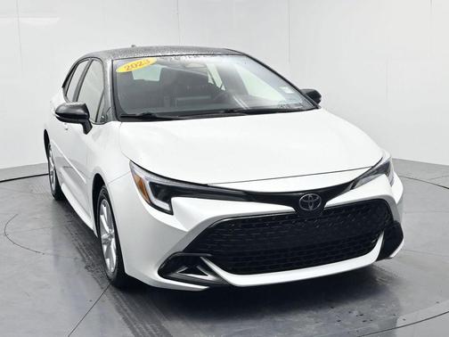 2023 Toyota Corolla Hatchback SE