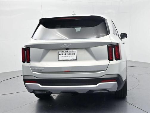 Ivory Silver 2026 Kia Sorento LX