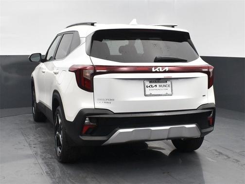 2025 Kia Seltos EX