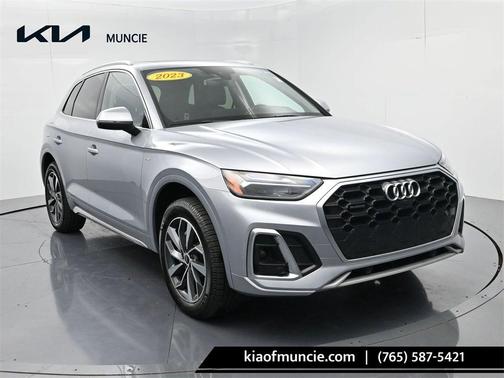 2023 Audi Q5 45 S line quattro Premium