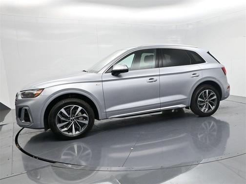 2023 Audi Q5 45 S line quattro Premium