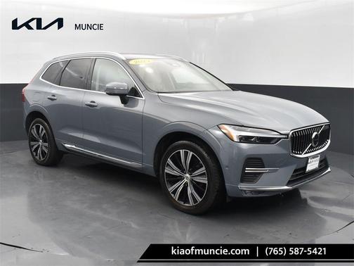 2023 Volvo XC60 B5 Plus Bright Theme