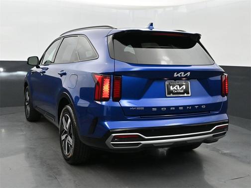 2022 Kia Sorento S