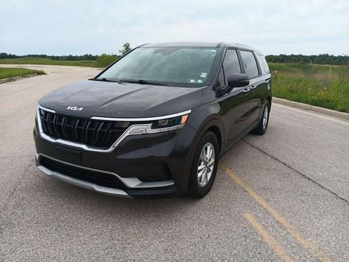 Metal 2022 Kia Carnival LXS