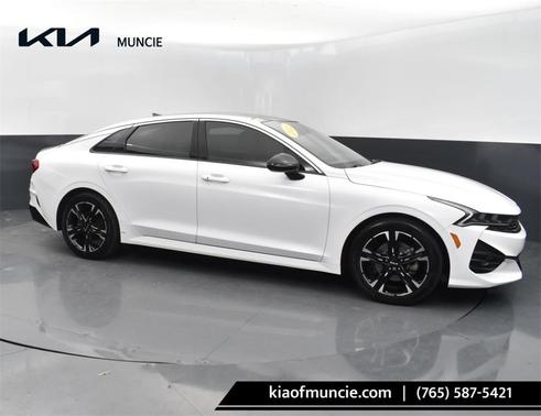 2022 Kia K5 GT-Line