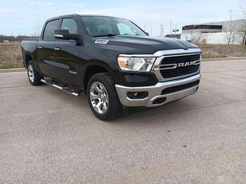 Diamond Black 2019 RAM 1500 Big Horn