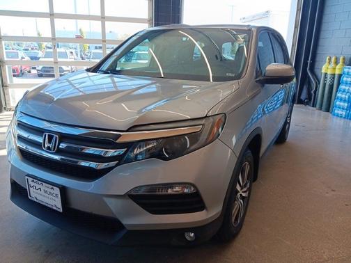 2018 Honda Pilot EX