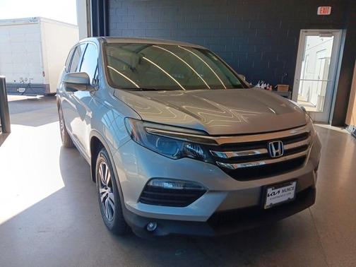 2018 Honda Pilot EX