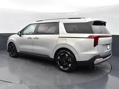 2025 Kia Carnival EX