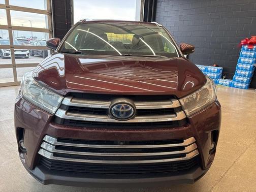 2019 Toyota Highlander Hybrid Limited Platinum
