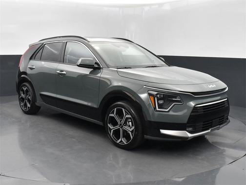 2025 Kia Niro SX Touring