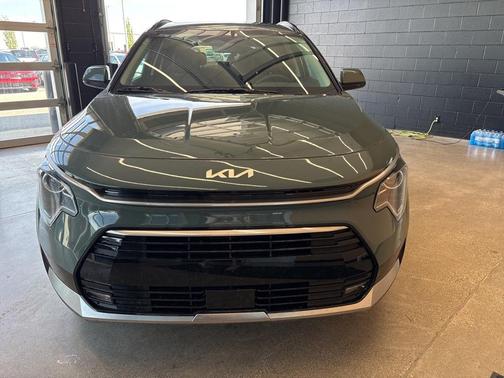 2025 Kia Niro EX Touring