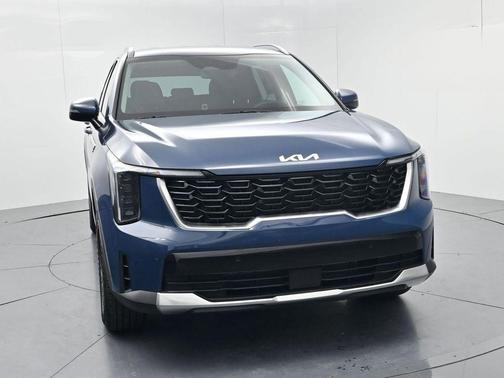 Midnight Black 2026 Kia Sorento S