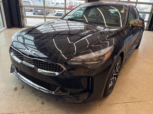 2023 Kia Stinger GT-Line