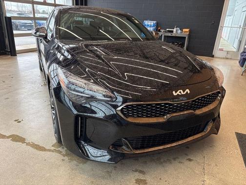 2023 Kia Stinger GT-Line