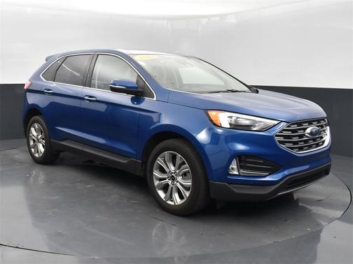 2023 Ford Edge Titanium