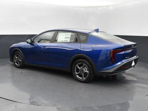 Deep Sea Blue 2025 Kia K4