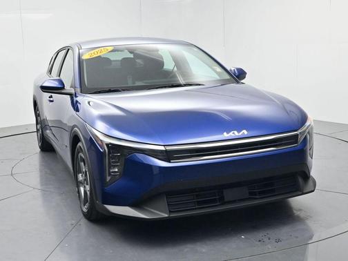 Deep Sea Blue 2025 Kia K4