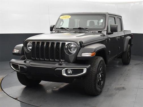2023 Jeep Gladiator Sport