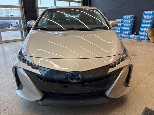2020 Toyota Prius Prime XLE