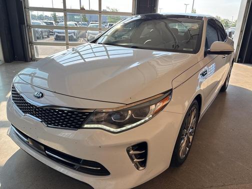 2017 Kia Optima SXL Turbo