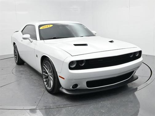 2017 Dodge Challenger R/T Scat Pack