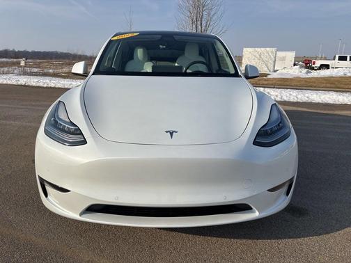 2022 Tesla Model Y Long Range