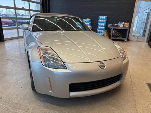 2004 Nissan 350Z Enthusiast