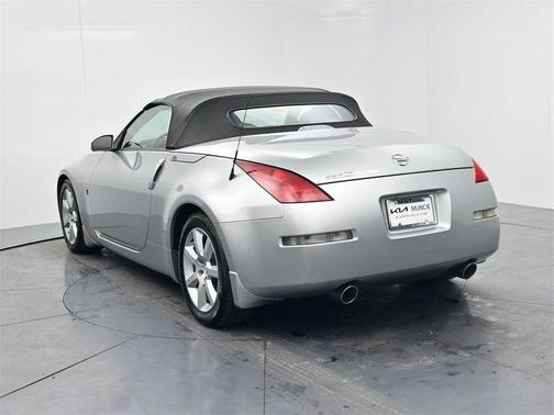 2004 Nissan 350Z Enthusiast
