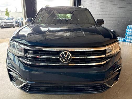 Tourmaline Blue Metallic 2021 Volkswagen Atlas 3.6 V6 SEL R-Line