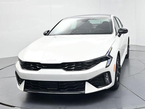 Snow White Pearl 2026 Kia K5 GT-Line
