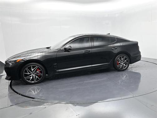 2023 Kia Stinger GT-Line