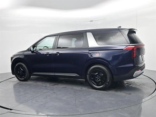 2026 Kia Carnival LX