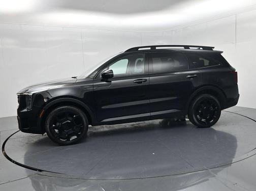 Ebony Black 2025 Kia Sorento SX