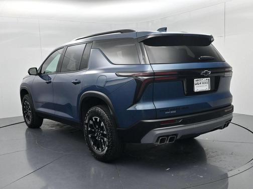 Lakeshore Blue Metallic 2025 Chevrolet Traverse Z71