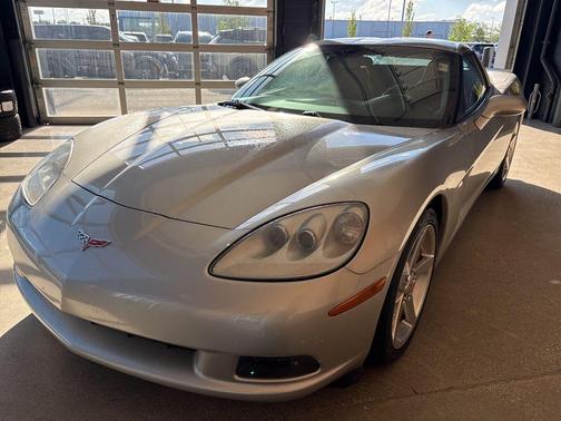 Ricochet Silver Metallic 2005 Chevrolet Corvette