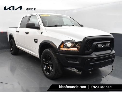 2024 RAM 1500 Classic SLT