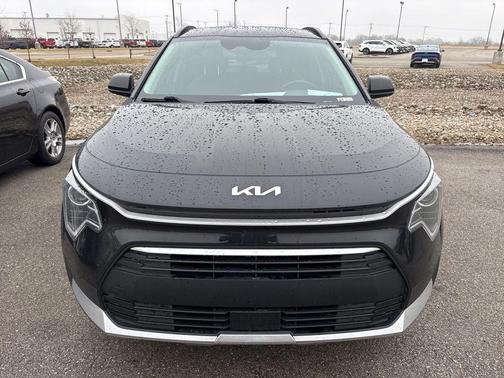2023 Kia Niro EX