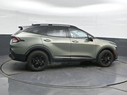 Jungle Green 2023 Kia Sportage X-Pro