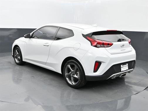 2020 Hyundai Veloster 2.0