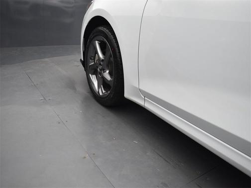 2020 Hyundai Veloster 2.0